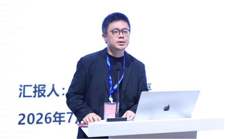 同济大学设计创意学院副院长张磊.jpg